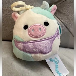 Squishmallows backpack clips Belana the cow w bandana